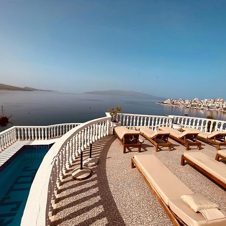 Monte Cristo Hotel With Rooftop Pool Саранде Екстериор снимка